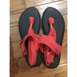 EUC Sanuk Yoga Sling 2 Thong Sandals sz10 Coral Red